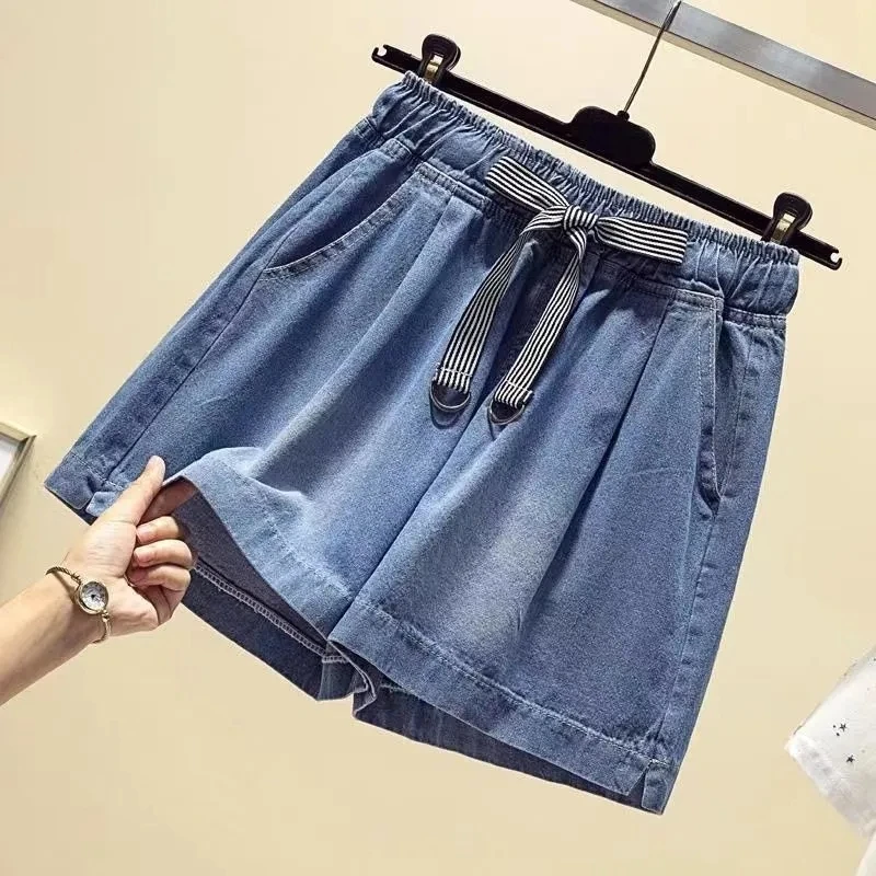 2024 Spring/Summer Korean Edition New Large Size Denim Thin A-line Wide Leg Wide Elastic High Waist Women's Casual Shorts
2024 Spring/Summer Korean Edition New Large Size Denim Thin A-line Wide Leg Wide Elastic High Waist Women's Casual Shorts
