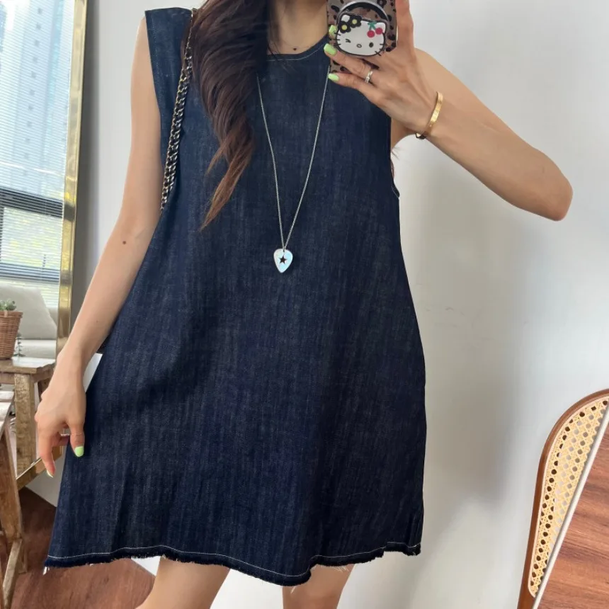 Chic round Neck Casual Summer New Style Korean Fashion Versatile Denim Dress Women's Vest Dress Breathable Skin-Friendly Cott...
Chic round Neck Casual Summer New Style Korean Fashion Versatile Denim Dress Women's Vest Dress Breathable Skin-Friendly Cott...