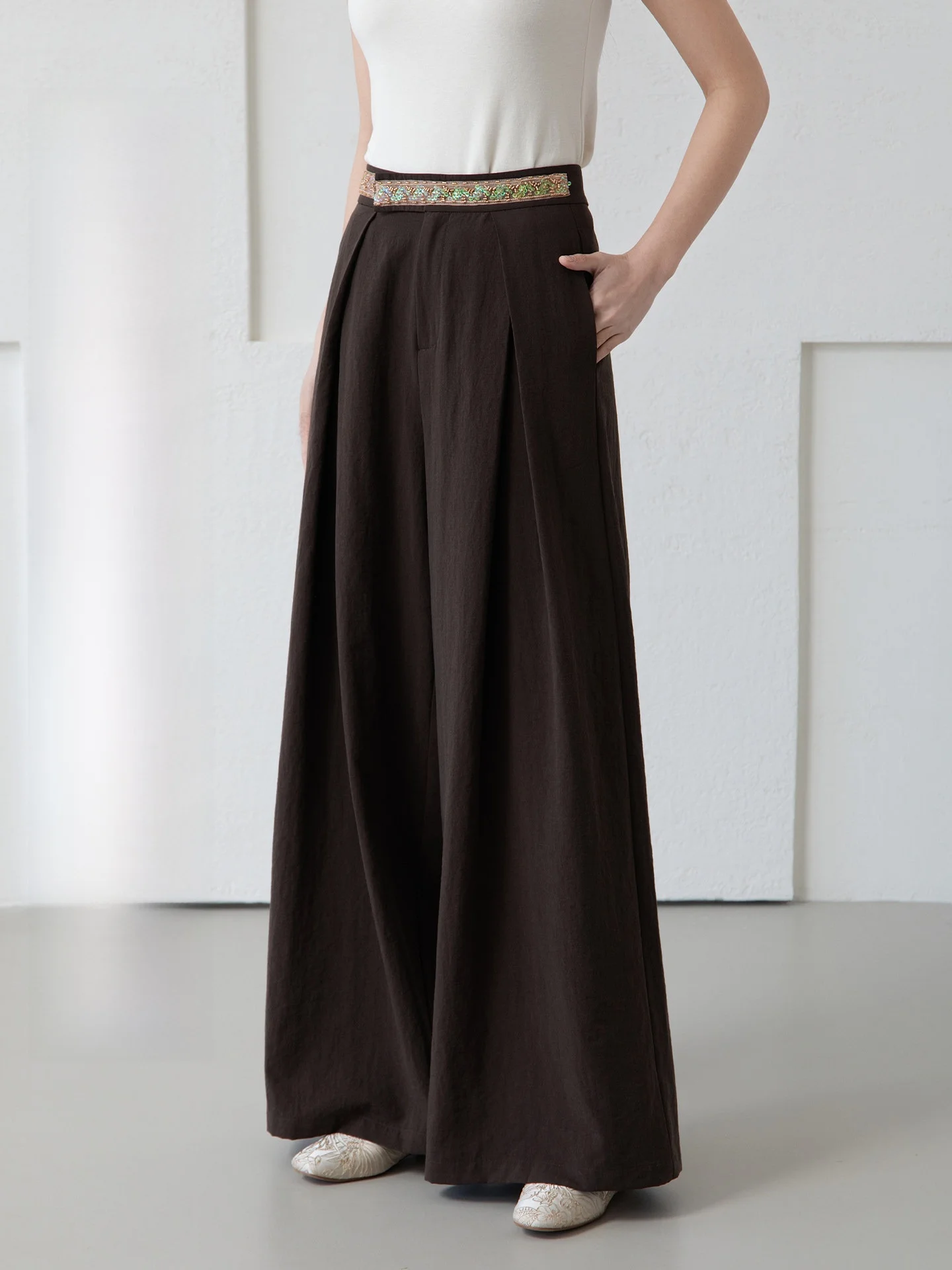 Slimming Wide Leg Pants New Chinese Sle Bead Woven Belt Fabric Women's High Waist Zipper Closure Comfortable Casual Trousers
Slimming Wide Leg Pants New Chinese Sle Bead Woven Belt Fabric Women's High Waist Zipper Closure Comfortable Casual Trousers