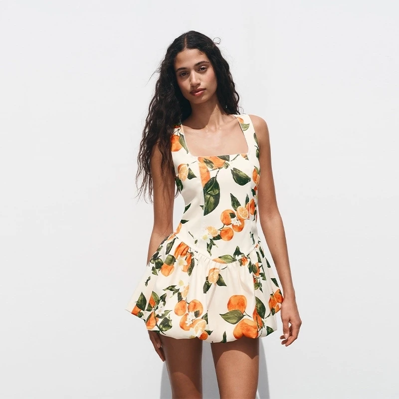 Sweet Printed Skinny Mini Sling Dress Women U Collar Back Cross Lace Up High Waist Ruffle Sleeveless A-line Robes New Tendy Gown
Sweet Printed Skinny Mini Sling Dress Women U Collar Back Cross Lace Up High Waist Ruffle Sleeveless A-line Robes New Tendy Gown