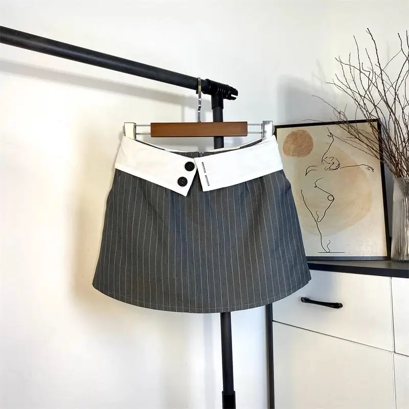 High Waist Contrast Striped A-line Skirt Spring Summer New High Street All-match Loose Midi Skirt Vintage Elegant Women Clothing
High Waist Contrast Striped A-line Skirt Spring Summer New High Street All-match Loose Midi Skirt Vintage Elegant Women Clothing