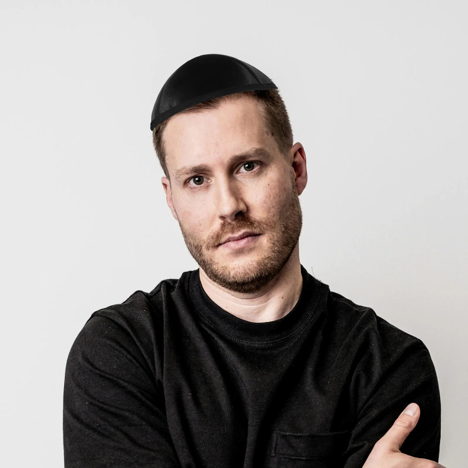 Breathable Black Kippah for Men Polyester Yarmulke Hat Traditional Jewish Headwear for Prayer Festivals and Everyday Community
Breathable Black Kippah for Men Polyester Yarmulke Hat Traditional Jewish Headwear for Prayer Festivals and Everyday Community