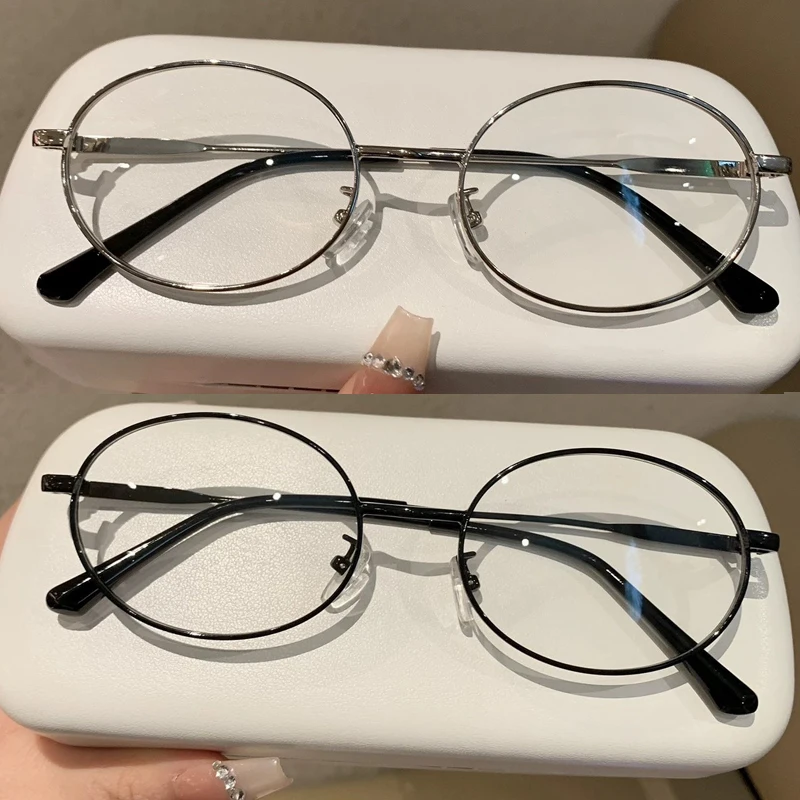 Vintage Anti-Blue Light Glasses Women's Oval Metal Frame Brand Designer Fashion Y2K Woman Metal Optical Frames Computer Glasses
Vintage Anti-Blue Light Glasses Women's Oval Metal Frame Brand Designer Fashion Y2K Woman Metal Optical Frames Computer Glasses