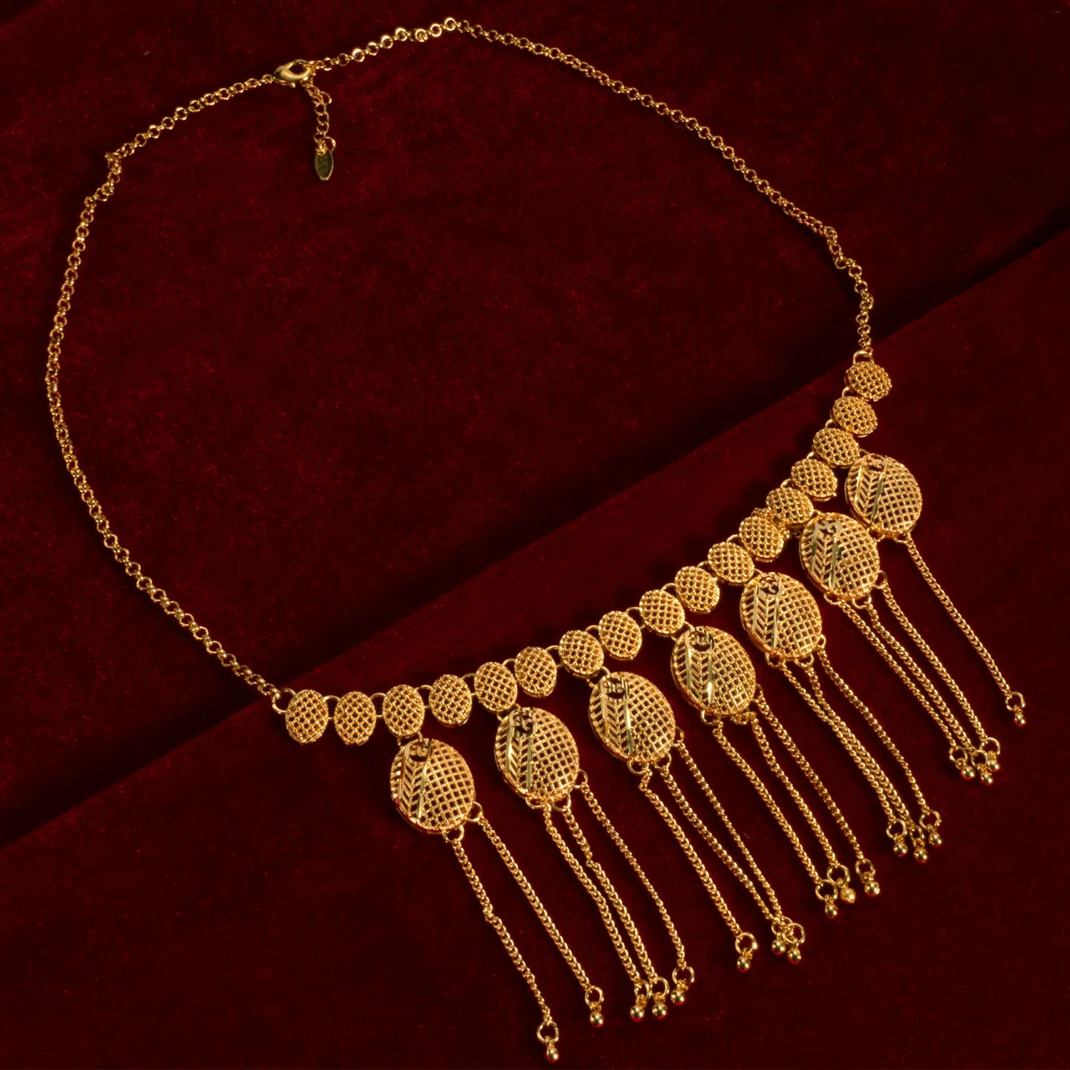 9999 Gold Jewelry Set - Women's Saudi Bride Wedding Necklace, Earrings, Ring, Bracelet - Four-Set Wedding Jewelry
9999 Gold Jewelry Set - Women's Saudi Bride Wedding Necklace, Earrings, Ring, Bracelet - Four-Set Wedding Jewelry