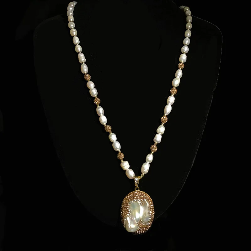 Natural Baroque Pearl Necklace Statement Crystal Pendant Necklaces for Women Fashion White Beads Long Sweater Chain Choker Gifts
Natural Baroque Pearl Necklace Statement Crystal Pendant Necklaces for Women Fashion White Beads Long Sweater Chain Choker Gifts