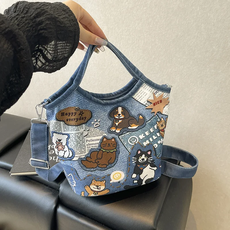 2025 New Cartoon Print Bucket Bag Women Trendy Commuter Casual Versatile Shoulder Crossbody Purse 
2025 New Cartoon Print Bucket Bag Women Trendy Commuter Casual Versatile Shoulder Crossbody Purse