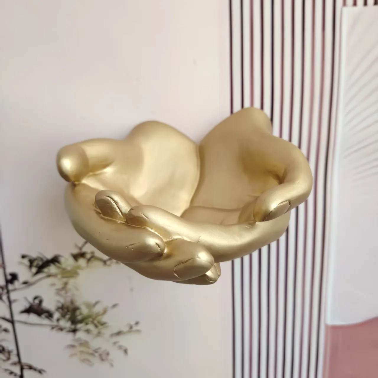 Advanced Palm Storage Wall Hanging Personality Trend Hanging Office Fashion Resin Crafts
Advanced Palm Storage Wall Hanging Personality Trend Hanging Office Fashion Resin Crafts