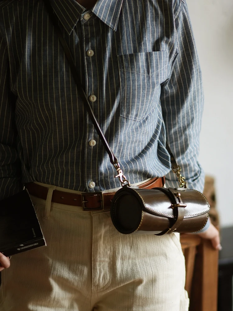 Винтажная высококачественная женская сумка через плечо из воловьей кожи растительного дубления, уличная повседневная вечеринка, роскошная маленькая сумка на плечо из натуральной кожи
Винтажная высококачественная женская сумка через плечо из воловьей кожи растительного дубления, уличная повседневная вечеринка, роскошная маленькая сумка на плечо из натуральной кожи