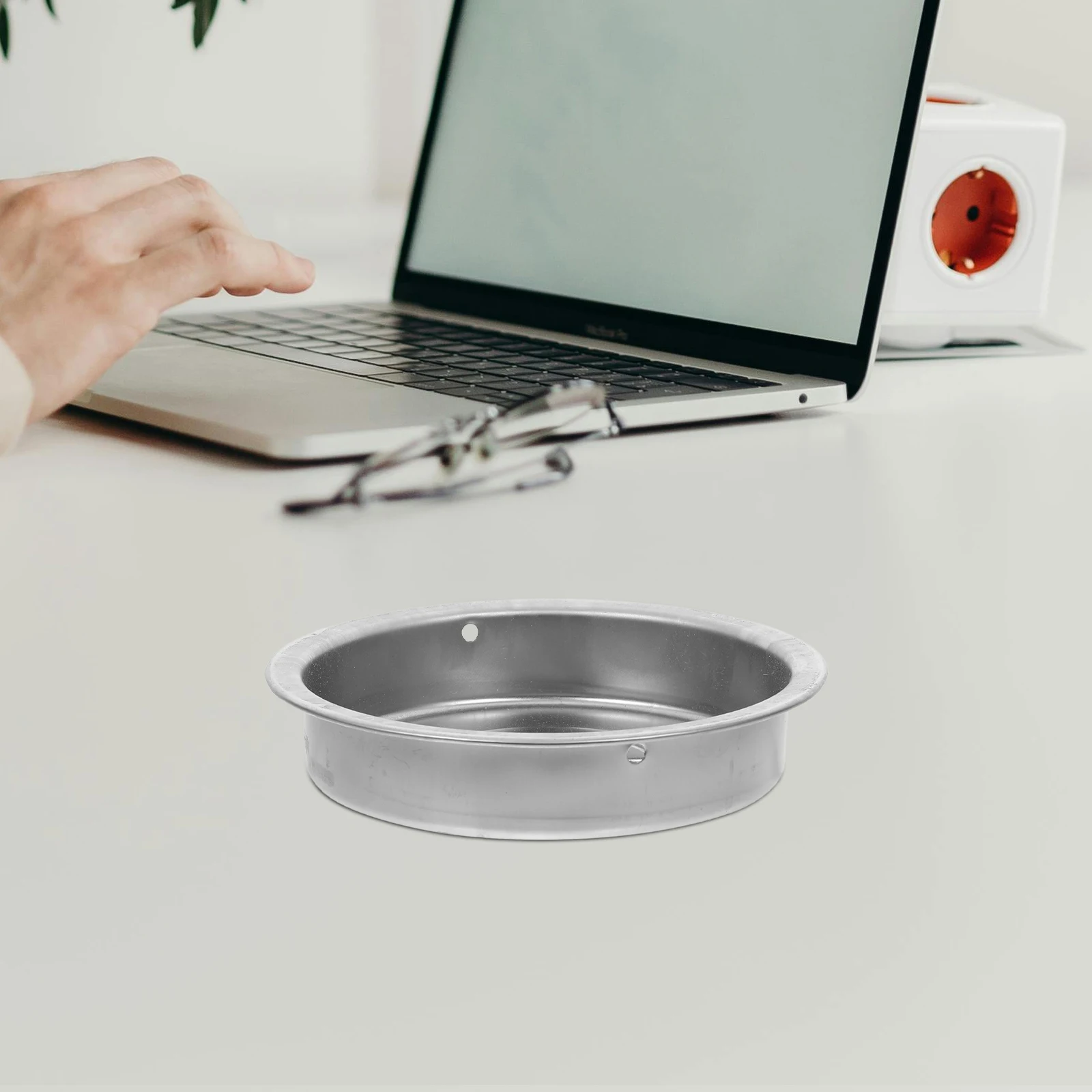 2Pcs Stainless Steel Ashtray for Outdoor Trash Can Compact Size Easy Installation Use Smooth Surface Rubbish
2Pcs Stainless Steel Ashtray for Outdoor Trash Can Compact Size Easy Installation Use Smooth Surface Rubbish