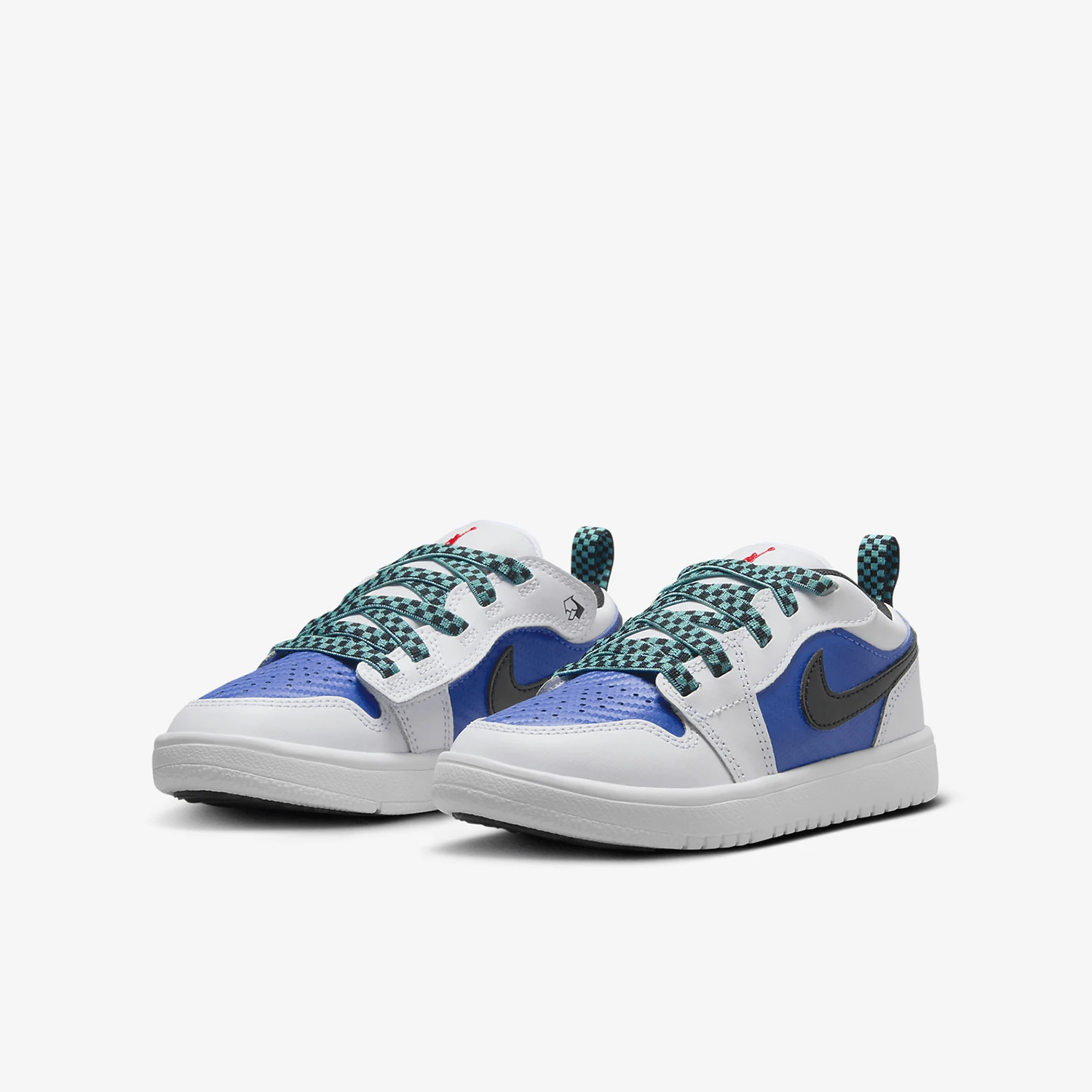 Nike genuine JORDAN children's sports fashionable lightweight casual shoes FQ8708-100
Nike genuine JORDAN children's sports fashionable lightweight casual shoes FQ8708-100