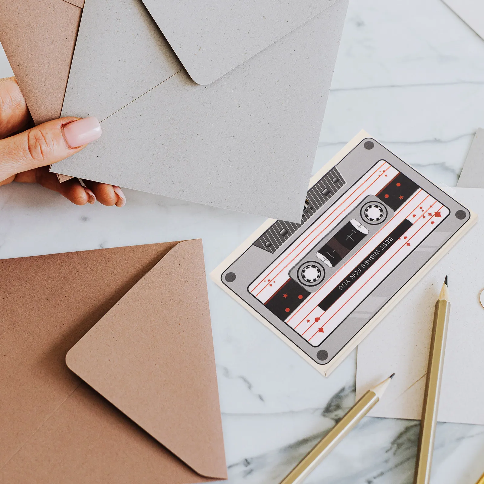 Звуковая открытка на день рождения с функцией записи, премиум-качество, картонная конструкция, запись голоса до 30 секунд, 80 непрерывных воспроизведений, элегантный дизайн, складная, для подарка
Звуковая открытка на день рождения с функцией записи, премиум-качество, картонная конструкция, запись голоса до 30 секунд, 80 непрерывных воспроизведений, элегантный дизайн, складная, для подарка