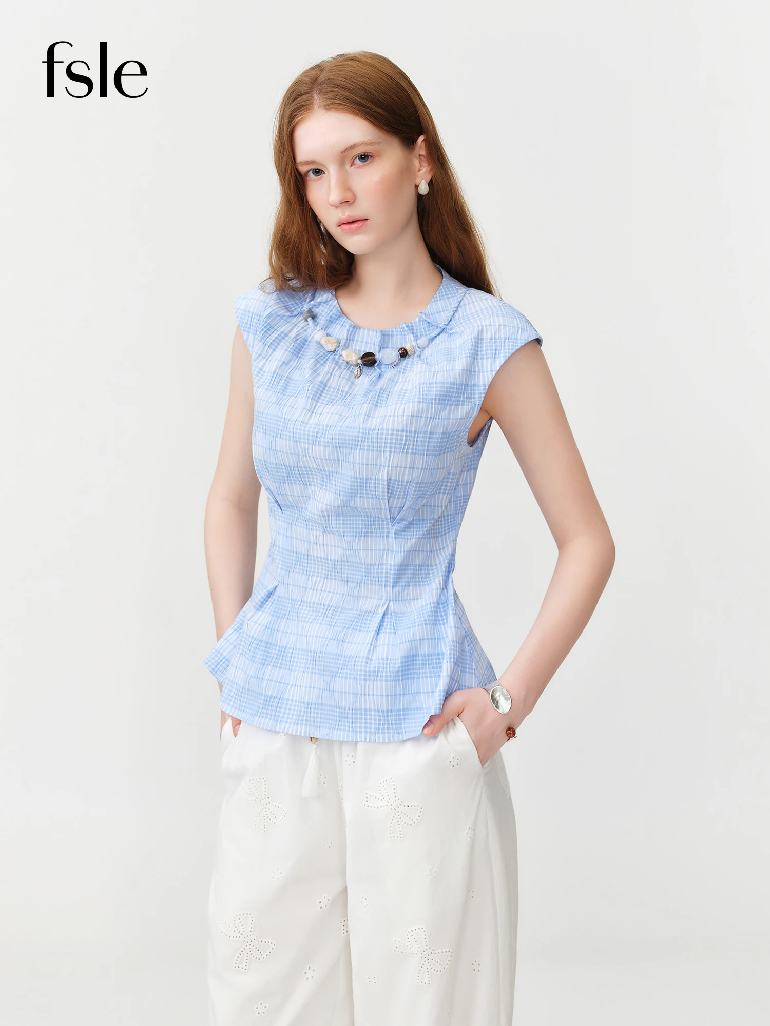 FSLE 2026 Summer Women's Blue Plaid Sleeveless Shirt Round Neck Beaded Detail and Waist-Defining Fit - French-Inspired for Daily
FSLE 2026 Summer Women's Blue Plaid Sleeveless Shirt Round Neck Beaded Detail and Waist-Defining Fit - French-Inspired for Daily