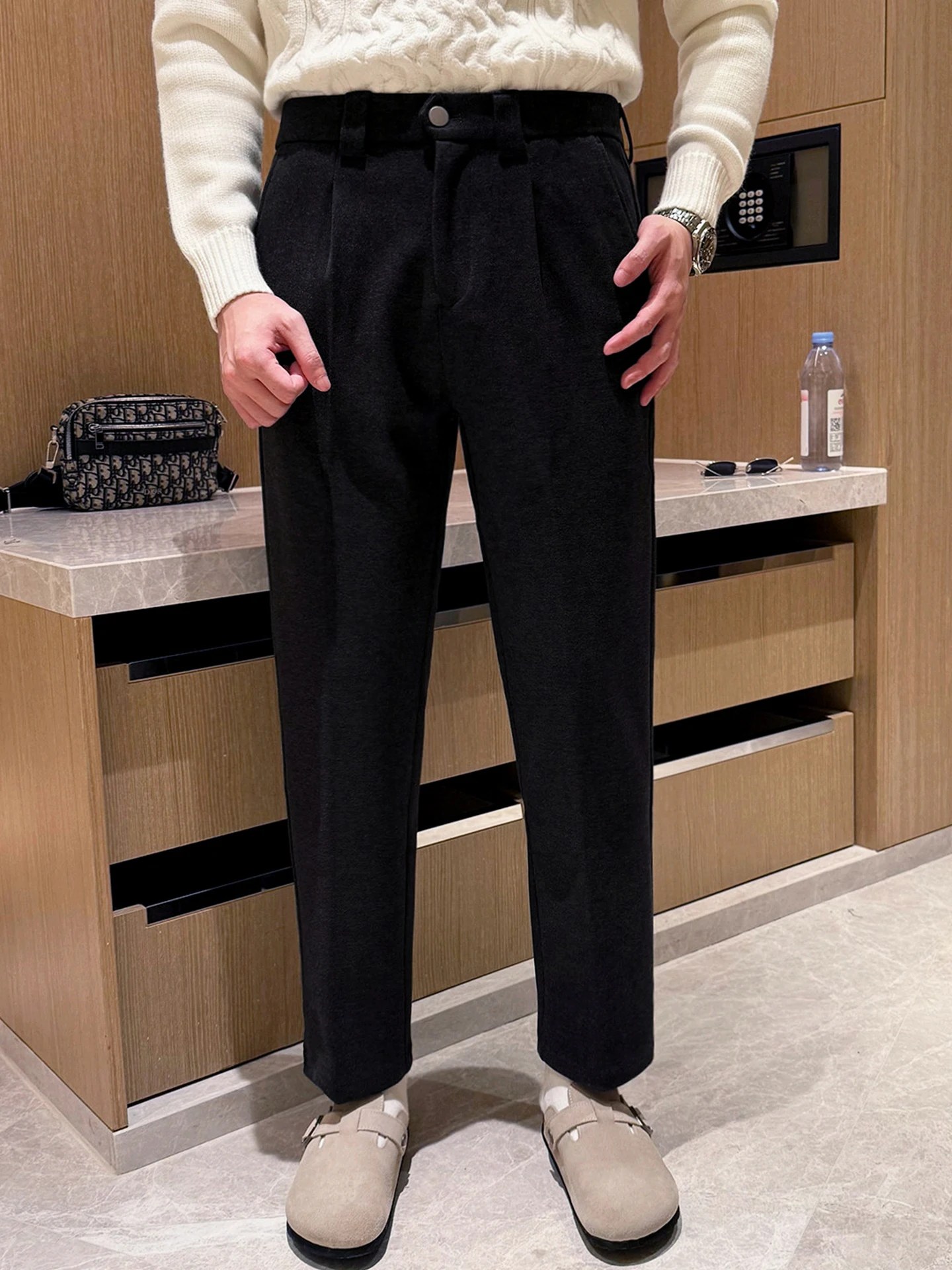 Briti Retro Men's Thiened Fce Lined Casual Straight Leg Trousers Faionable High End Busin Long Pants for Men
Briti Retro Men's Thiened Fce Lined Casual Straight Leg Trousers Faionable High End Busin Long Pants for Men