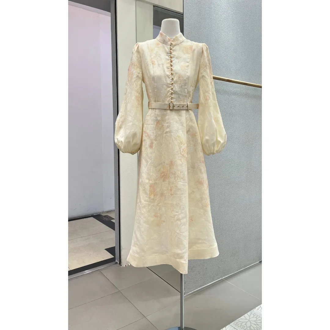 Vintage Elegant Long Sleeve Dress for Women High Waist Belted A-Line Midi Dress with Puff Sleeves Stand Collar Holiday Outfit
Vintage Elegant Long Sleeve Dress for Women High Waist Belted A-Line Midi Dress with Puff Sleeves Stand Collar Holiday Outfit
