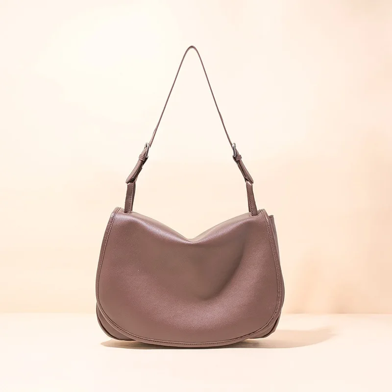2026 TOGO Raw Cowhide Saddle Bag Women - Crossbody Shoulder Bag Women - Large Capacity with Relaxing Feel Commuting
2026 TOGO Raw Cowhide Saddle Bag Women - Crossbody Shoulder Bag Women - Large Capacity with Relaxing Feel Commuting