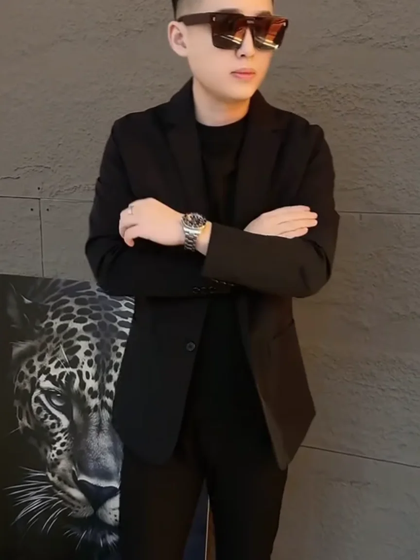 High Quali Faionable Men's Suit Spring Autumn Stand Fit Luxury Personali Sli Haome Casual Soft Long Sve
High Quali Faionable Men's Suit Spring Autumn Stand Fit Luxury Personali Sli Haome Casual Soft Long Sve