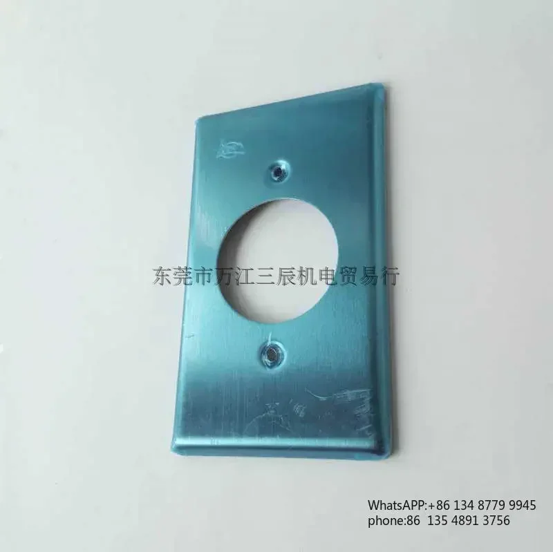Taiwan stainless steel cover LK9621 aperture 35.5mm size 120 * 70 single jack 118 type
Taiwan stainless steel cover LK9621 aperture 35.5mm size 120 * 70 single jack 118 type