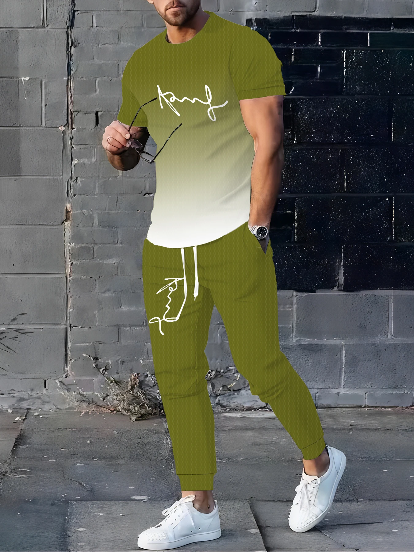 Новый комплект из двух предметов с градиентным буквенным принтом и дышащей футболкой с круглым вырезом и широкими брюками большого размера
Новый комплект из двух предметов с градиентным буквенным принтом и дышащей футболкой с круглым вырезом и широкими брюками большого размера