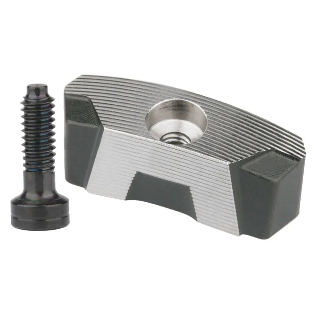 For Practice And Competition Black Silver G440 Driver Weight Golf Weight Adjustment Screws Easy Installation 3-40g Range
For Practice And Competition Black Silver G440 Driver Weight Golf Weight Adjustment Screws Easy Installation 3-40g Range
