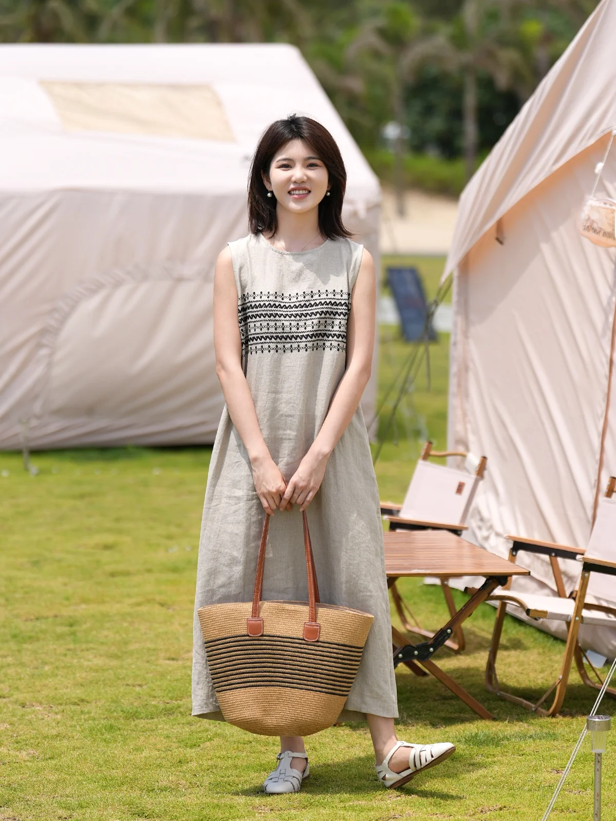 Loose round Ne Svel Embroidered Linen Dr Vest Spring Summer New Sle Casual Comfortable Women's Faion Dr
Loose round Ne Svel Embroidered Linen Dr Vest Spring Summer New Sle Casual Comfortable Women's Faion Dr