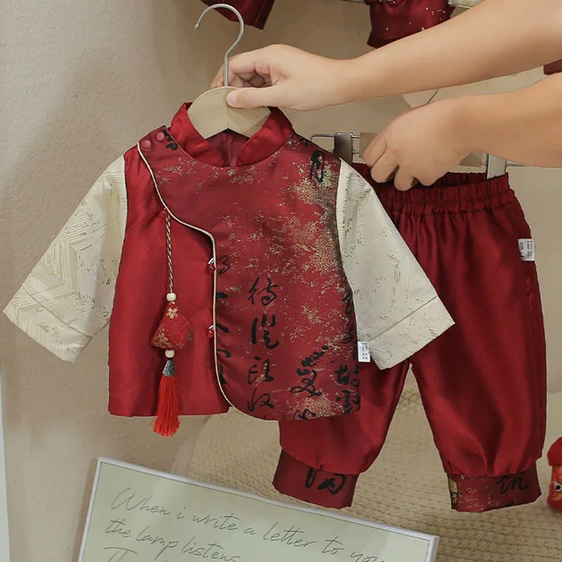 Весенне-осенняя одежда для маленьких мальчиков, модные топы с длинными рукавами и штаны в китайском стиле для первого дня рождения, одежда для новорожденных B241
Весенне-осенняя одежда для маленьких мальчиков, модные топы с длинными рукавами и штаны в китайском стиле для первого дня рождения, одежда для новорожденных B241