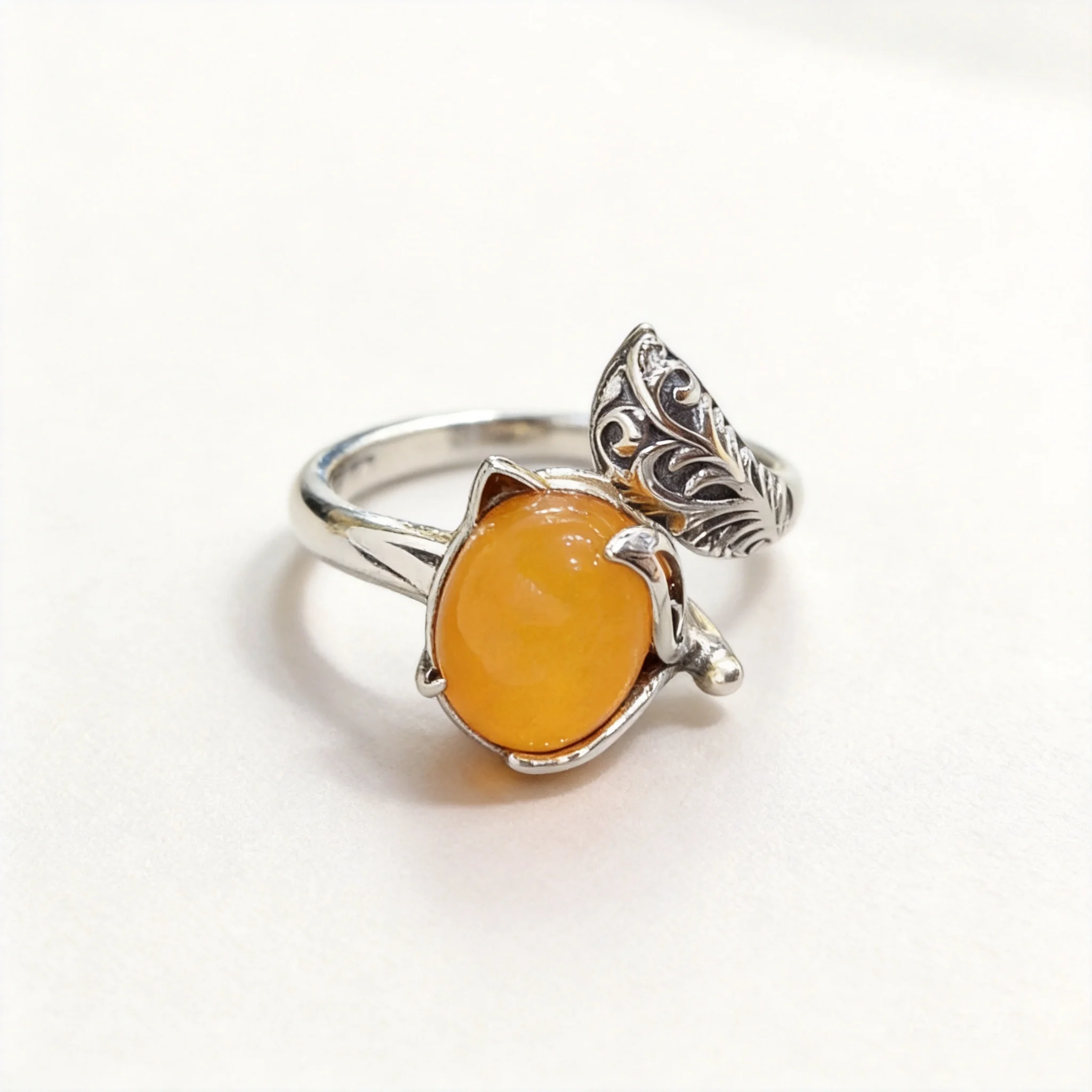 Chinese Style Vintage Lucky Fox Ring For Women Antique Silver Toned Finish Orange Gemstone Adjustable Open Ring Good Luck Fortun
Chinese Style Vintage Lucky Fox Ring For Women Antique Silver Toned Finish Orange Gemstone Adjustable Open Ring Good Luck Fortun
