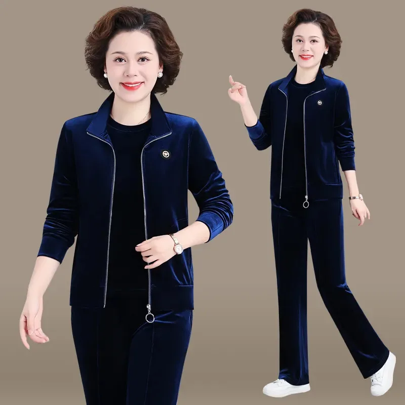 Women's Golden Velvet Sports Set 2024 Women's tracksuit Spring/Autumn New Korean Fashion Slim Fit Casual Wear Three Piece Set
Women's Golden Velvet Sports Set 2024 Women's tracksuit Spring/Autumn New Korean Fashion Slim Fit Casual Wear Three Piece Set