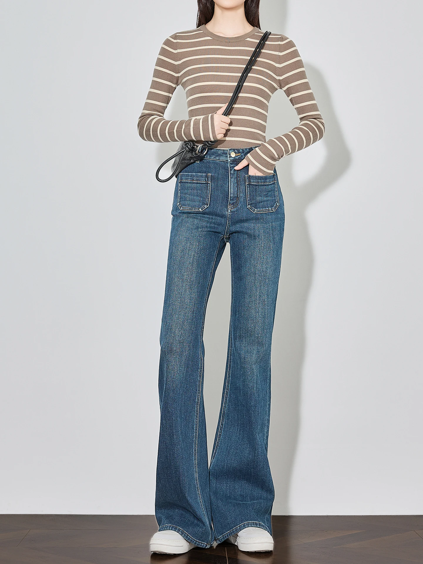 Синие джинсы-клеш с флисовой подкладкой для женщин, утягивающие, с микро-клешем, с высокой талией, из смесового хлопка, джинсовые брюки-буткат для осени
Синие джинсы-клеш с флисовой подкладкой для женщин, утягивающие, с микро-клешем, с высокой талией, из смесового хлопка, джинсовые брюки-буткат для осени