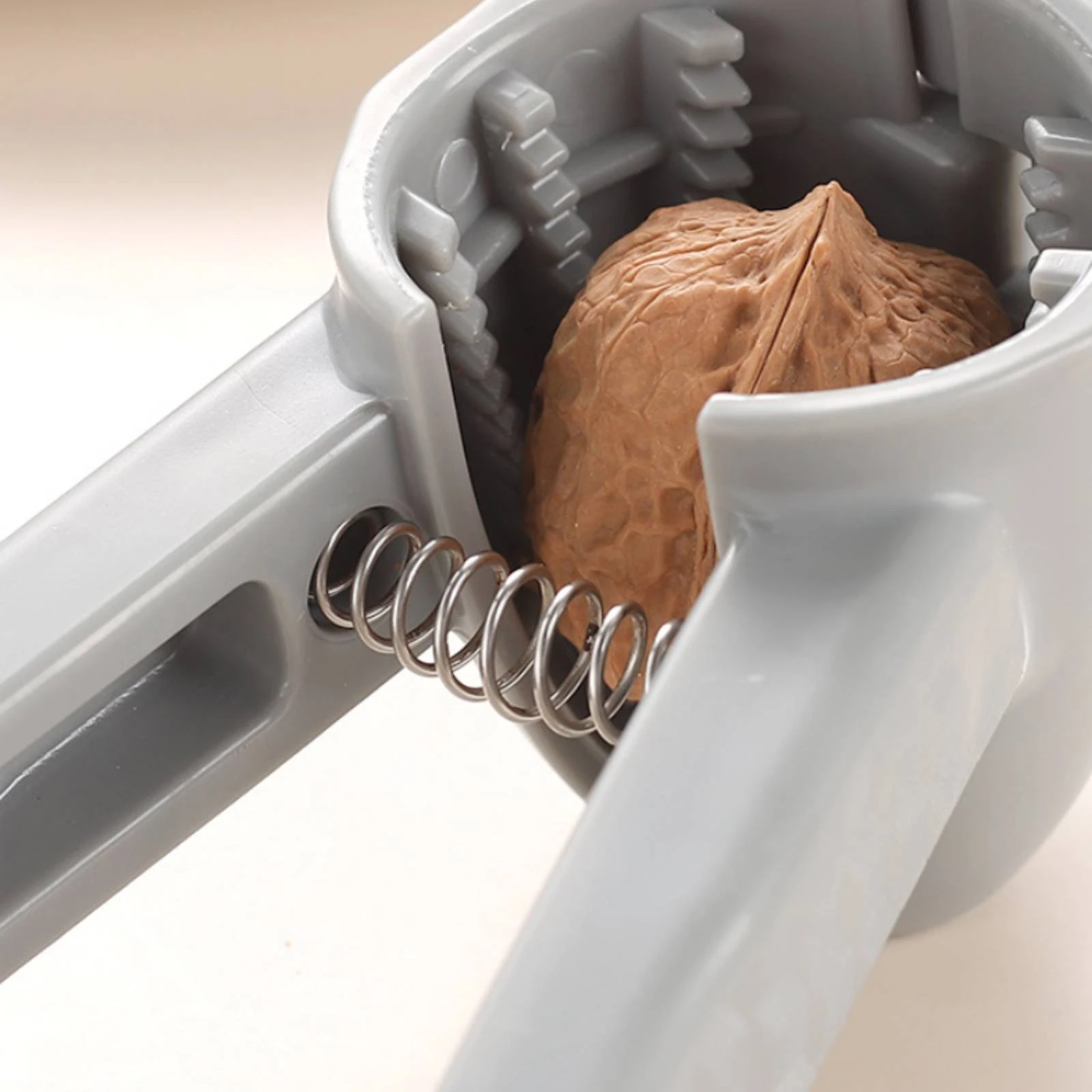 Plier-Design Nutcracker Serrated Coiled-Loaded Nutcracker Walnut Sheller Plastic and Metal Food Prep Item Less Effort
Plier-Design Nutcracker Serrated Coiled-Loaded Nutcracker Walnut Sheller Plastic and Metal Food Prep Item Less Effort