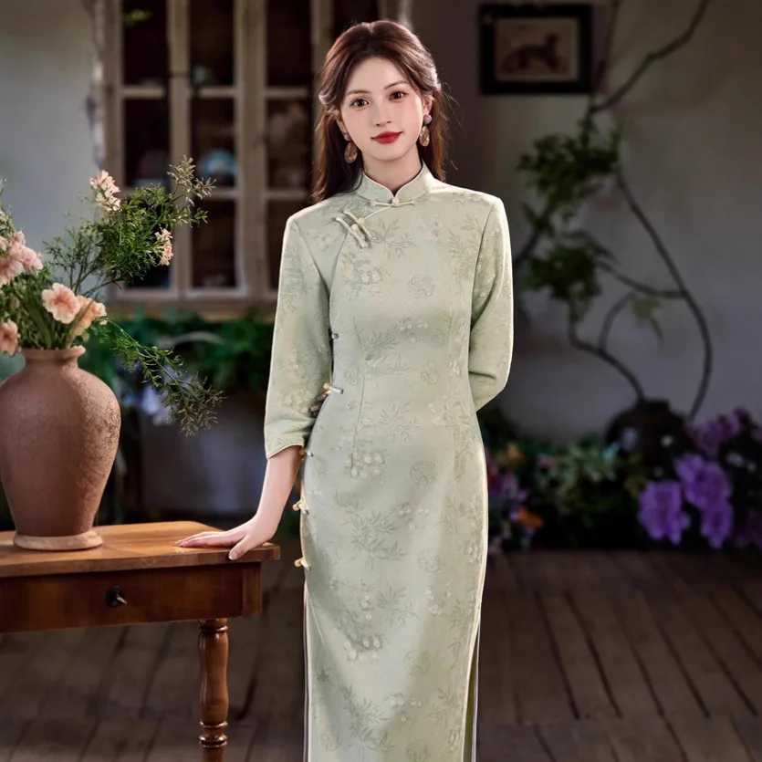 Yourqipao Autumn Winter Imitation Suede Printed Side-Button Long Cheongsam Chinese Style Evening Dress Low Slit Qipao for Women
Yourqipao Autumn Winter Imitation Suede Printed Side-Button Long Cheongsam Chinese Style Evening Dress Low Slit Qipao for Women