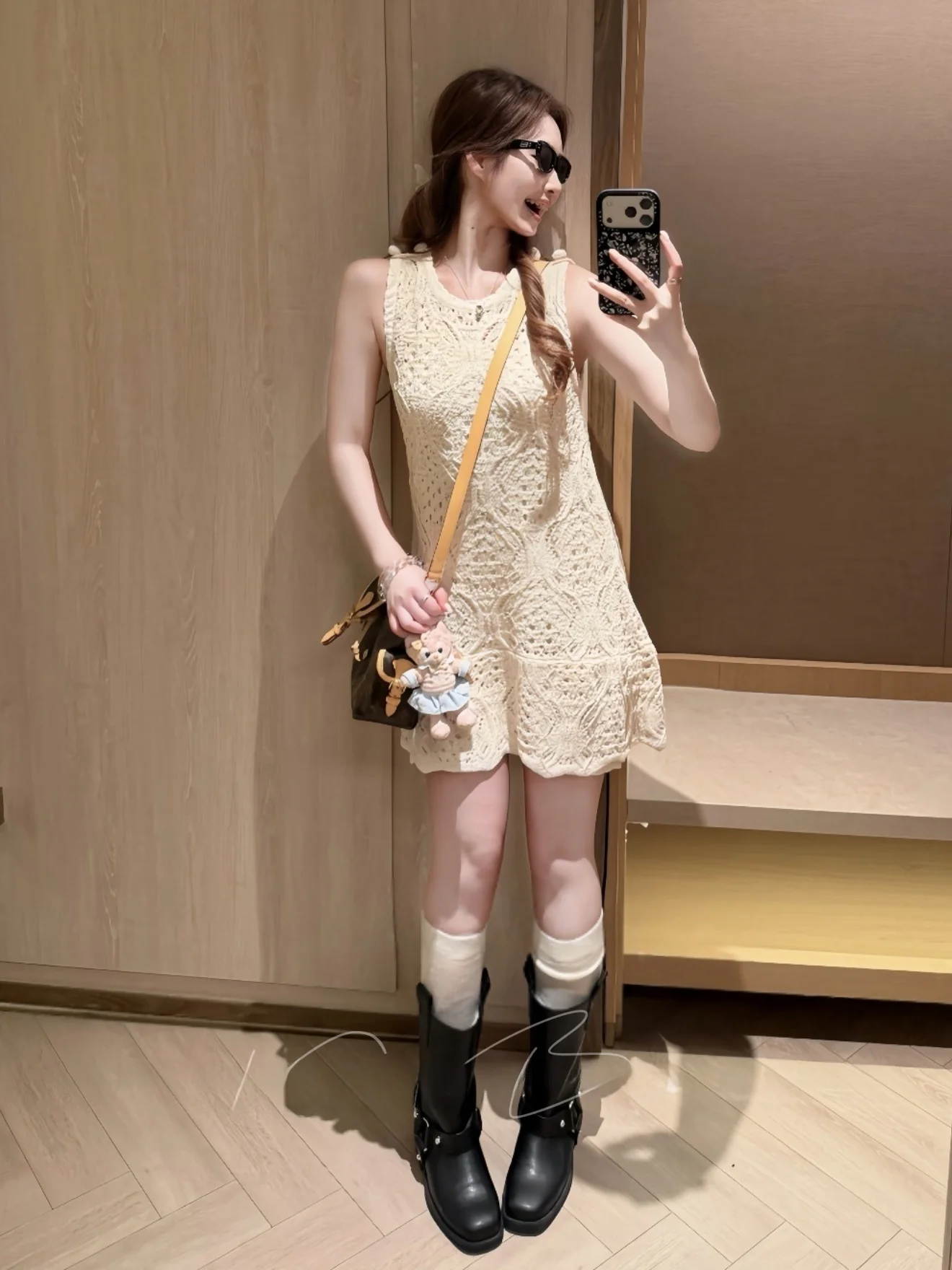 Slim Fit Hollow out Knitted Dress Waist Cinching Weaving Two Piece Set Short Sleeve Summer Fashion Women's Clothing
Slim Fit Hollow out Knitted Dress Waist Cinching Weaving Two Piece Set Short Sleeve Summer Fashion Women's Clothing