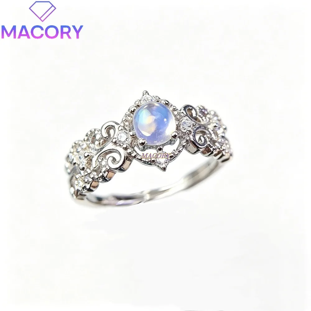 Natural Moonstone Ring 925 Sterling Silver Elegant High-Quality Perfect for Banquets Ceremonies Holidays and Valentine's Day
Natural Moonstone Ring 925 Sterling Silver Elegant High-Quality Perfect for Banquets Ceremonies Holidays and Valentine's Day