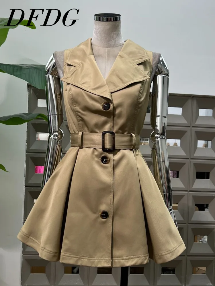 DFDG 2025 Spring Summer Women's Short Sleeveless Trench Dress Lapel Button Front Cinched Waist Fashion Casual Beach Party Dress
DFDG 2025 Spring Summer Women's Short Sleeveless Trench Dress Lapel Button Front Cinched Waist Fashion Casual Beach Party Dress