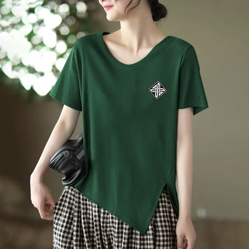 Stylish V-Neck Solid Color Loose Irregular Blouse Female Clothing 2023 Summer New Oversized Casual Pullovers Asymmetrical Shirt
Stylish V-Neck Solid Color Loose Irregular Blouse Female Clothing 2023 Summer New Oversized Casual Pullovers Asymmetrical Shirt