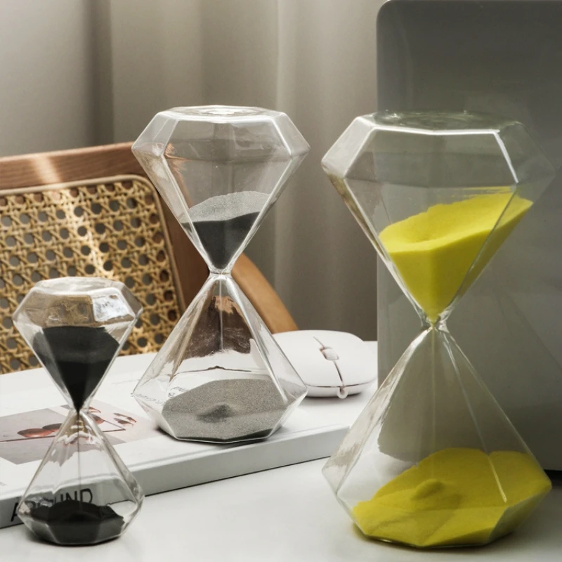 15/30/60 Minutes Diamond-shape Hourglass Desktop Home Decoration Timer Minimalist Creative Modern Nordic Ornaments Sand Clock
15/30/60 Minutes Diamond-shape Hourglass Desktop Home Decoration Timer Minimalist Creative Modern Nordic Ornaments Sand Clock