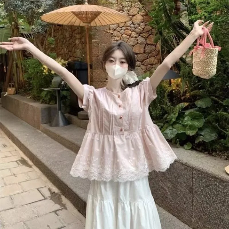 Women Clothes Summer Korean Fashion Button Solid Color O-neck Ladies Simplicity Fashionable Young Style Short Sleeve Slim Tshirt
Women Clothes Summer Korean Fashion Button Solid Color O-neck Ladies Simplicity Fashionable Young Style Short Sleeve Slim Tshirt