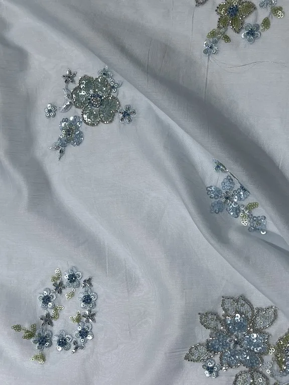 Niche Designer Tailor Chinese Style New Glacier Blue Peace Garland Han Clothing Cheongsam Fabric Satin Mercerized
Niche Designer Tailor Chinese Style New Glacier Blue Peace Garland Han Clothing Cheongsam Fabric Satin Mercerized