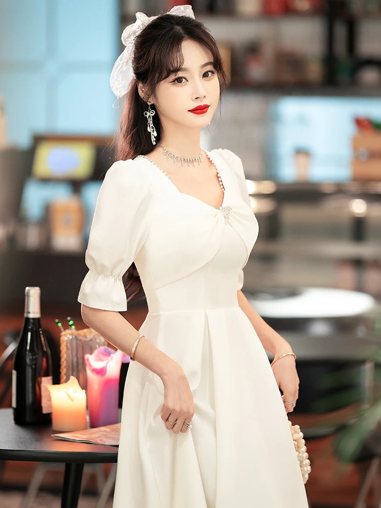 Princ Sle ort Sve White Dr Wedding Dr Formal Evening Gown Suitable for Par Wedding And Daily Wear
Princ Sle ort Sve White Dr Wedding Dr Formal Evening Gown Suitable for Par Wedding And Daily Wear