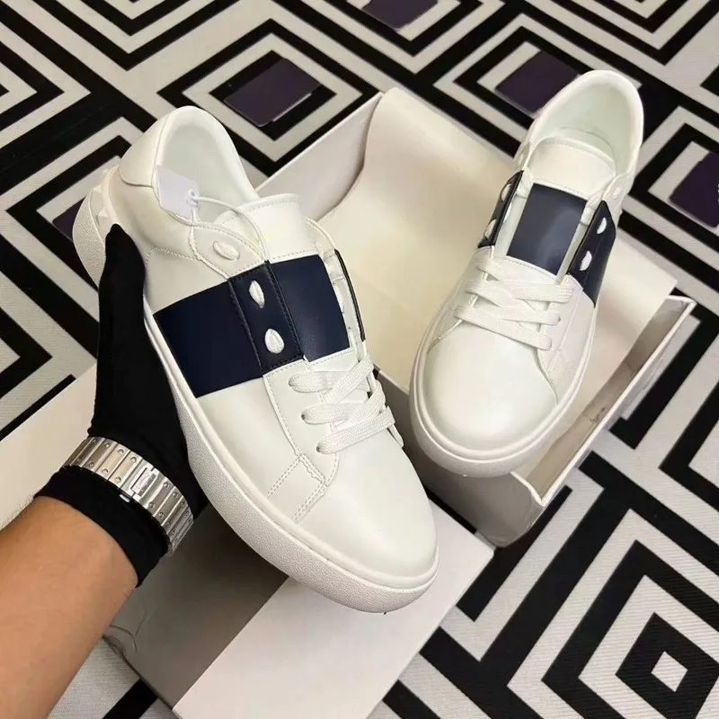 2026 New Men Women Chunky Platform Sneakers Punk Rivet Embellish Flat Lace-Up Casual Shoes Couple Unisex Fashion White Sneakers
2026 New Men Women Chunky Platform Sneakers Punk Rivet Embellish Flat Lace-Up Casual Shoes Couple Unisex Fashion White Sneakers