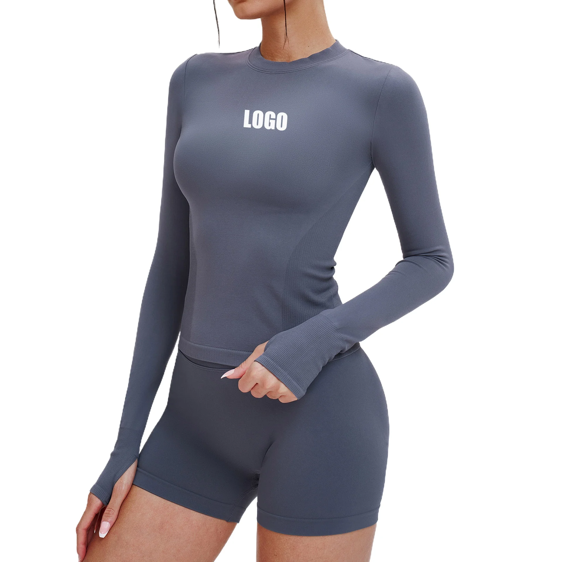 Custom LOGO women's seamless yoga long-sleeved tight and comfortable sports yoga clothes outdoor running fitness T-shirt
Custom LOGO women's seamless yoga long-sleeved tight and comfortable sports yoga clothes outdoor running fitness T-shirt