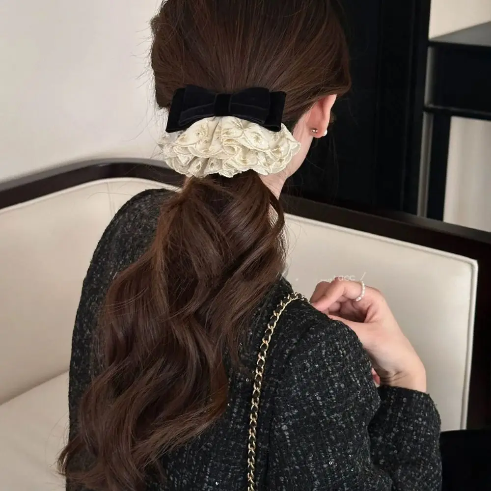 Sweet Cloth Red Velvet Bow Hair Clip Wine Red Hair Clips Bowknot Spring Clip Vintage Style Korean Style Lace Bow Hairpin Gift
Sweet Cloth Red Velvet Bow Hair Clip Wine Red Hair Clips Bowknot Spring Clip Vintage Style Korean Style Lace Bow Hairpin Gift