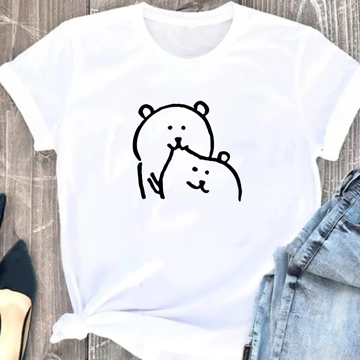 Self-Deprecating Bear Print T Shirt Korean Aesthetic Casual Short Sleeve Cartoon Bear Hug Pattern Unisex Streetwear Tops
Self-Deprecating Bear Print T Shirt Korean Aesthetic Casual Short Sleeve Cartoon Bear Hug Pattern Unisex Streetwear Tops