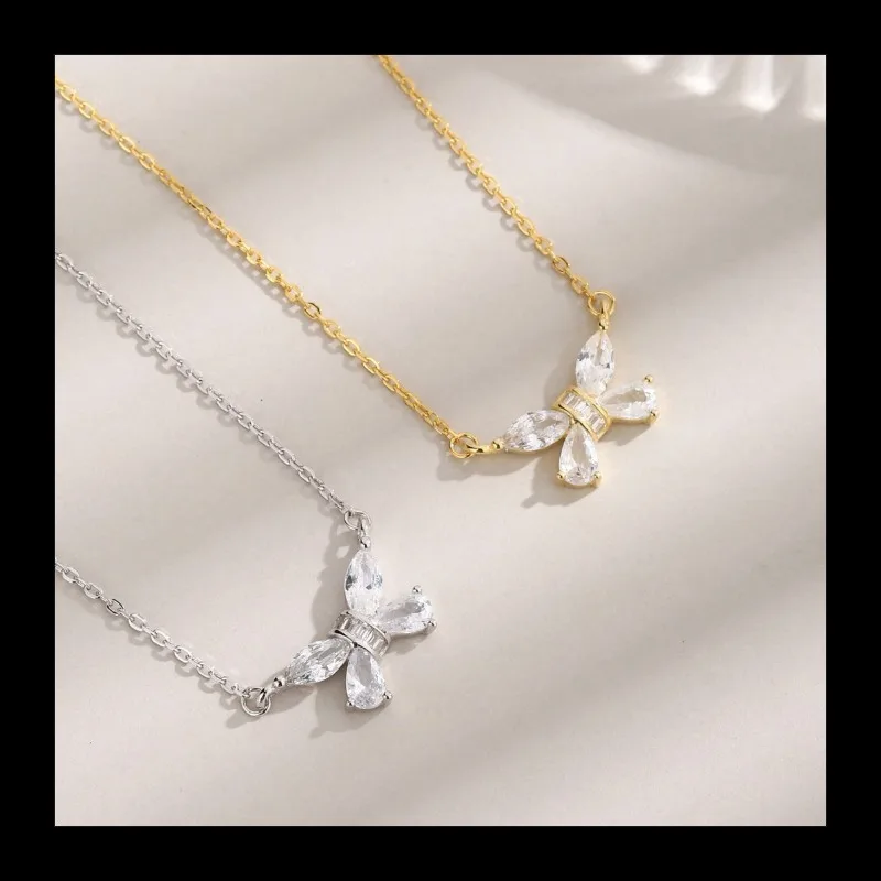 New personalized S925 silver bow horse eye water drop necklace simple niche design clavicle chain
New personalized S925 silver bow horse eye water drop necklace simple niche design clavicle chain