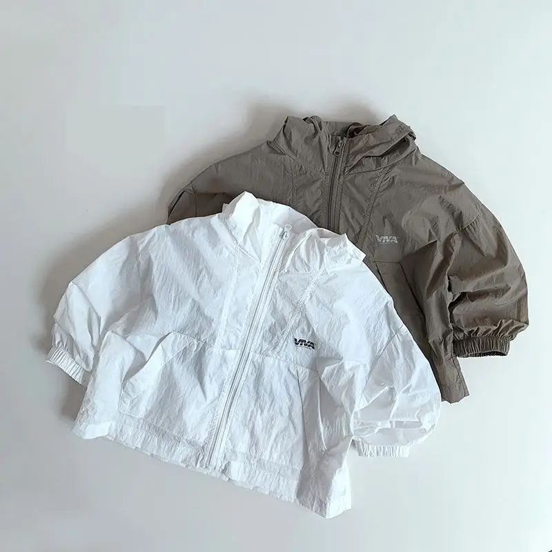 2025 Summer New Children Long Sleeve Coat Girls Sunscreen Jacket Thin Breathable Boys Hooded Cardigan Kids Versatile Zipper Coat
2025 Summer New Children Long Sleeve Coat Girls Sunscreen Jacket Thin Breathable Boys Hooded Cardigan Kids Versatile Zipper Coat