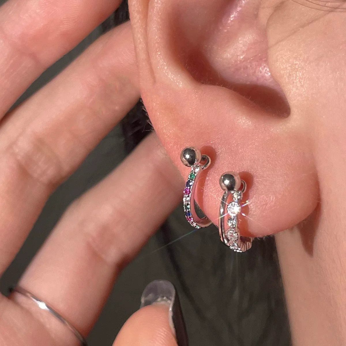 Trendy 925 Sterling Silver Ear Bone Nails Ear Holes Colored Earrings Screws Buckles For Women Fashion Jewelry Wedding Party Gift
Trendy 925 Sterling Silver Ear Bone Nails Ear Holes Colored Earrings Screws Buckles For Women Fashion Jewelry Wedding Party Gift