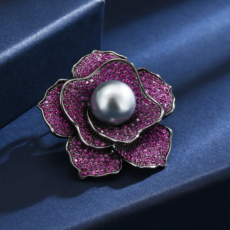 Retro Luxury Heavy Industry Roses Brooch for Women Purple Cubic Zirconia Corsage Coat Temperament Accessories Pins Holiday Gift
Retro Luxury Heavy Industry Roses Brooch for Women Purple Cubic Zirconia Corsage Coat Temperament Accessories Pins Holiday Gift