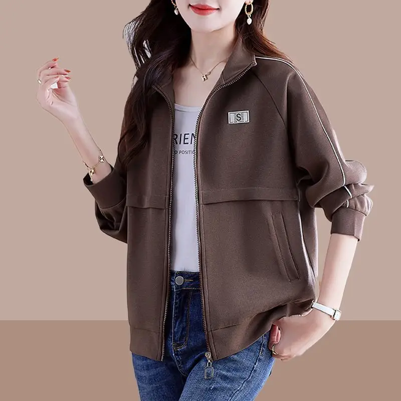 Fashion Cardigan Coat Women's Spring Autumn 2026 New Jacket Korean Plus Size Outcoat Lady Stitching Zipper Overcoat Design Top
Fashion Cardigan Coat Women's Spring Autumn 2026 New Jacket Korean Plus Size Outcoat Lady Stitching Zipper Overcoat Design Top