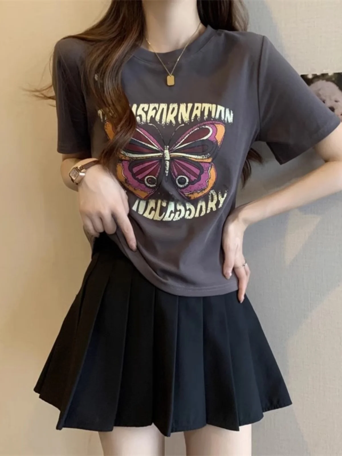 Summer New Casual Fashion Lazy Style Print Short Sleeve T-Shirt Half Skirt Short Skirt Two-Piece Set Women
Summer New Casual Fashion Lazy Style Print Short Sleeve T-Shirt Half Skirt Short Skirt Two-Piece Set Women