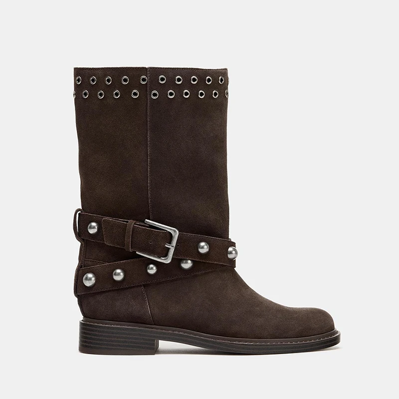 Retro Western Style Short Boots with Rivets round Toe Thick Heel Fashionable And Comfortable All Season Booties for Women
Retro Western Style Short Boots with Rivets round Toe Thick Heel Fashionable And Comfortable All Season Booties for Women