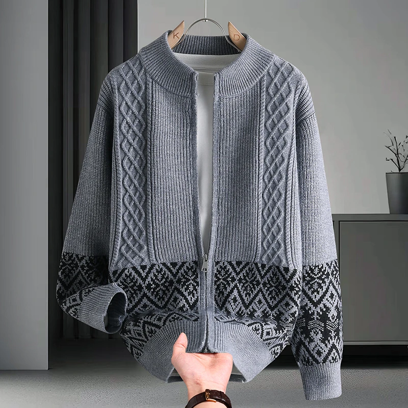 2025 Autumn Stand Up Collar Sweater Cardigan Men's Fashion Spliced Jacquard Cardigan Jacket Slim Warm Casual Business Knitwear
2025 Autumn Stand Up Collar Sweater Cardigan Men's Fashion Spliced Jacquard Cardigan Jacket Slim Warm Casual Business Knitwear